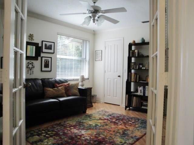 5216 NW 109th Way, Coral Springs, FL 33076