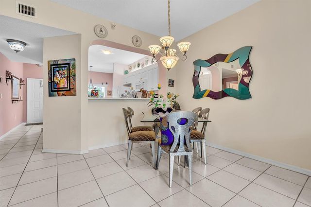 7647 SOUTHAMPTON Terrace 115, Tamarac, FL 33321