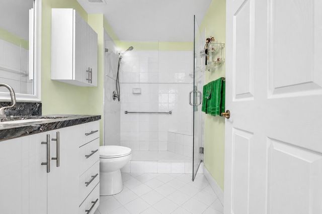 7647 SOUTHAMPTON Terrace 115, Tamarac, FL 33321