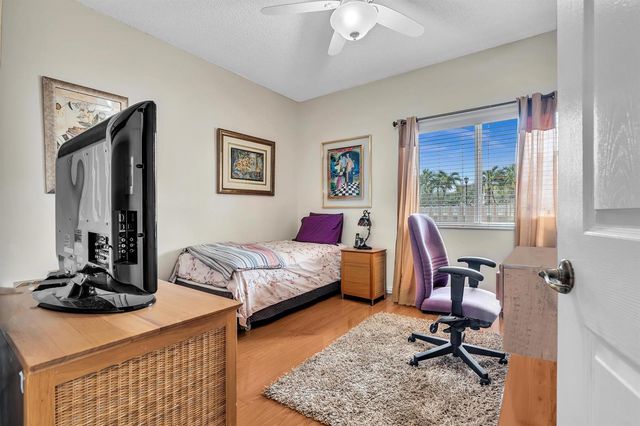 7647 SOUTHAMPTON Terrace 115, Tamarac, FL 33321