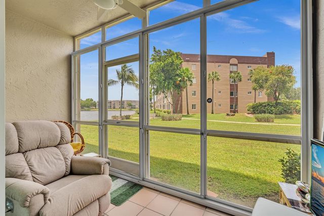 7647 SOUTHAMPTON Terrace 115, Tamarac, FL 33321
