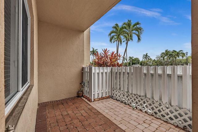 7647 SOUTHAMPTON Terrace 115, Tamarac, FL 33321