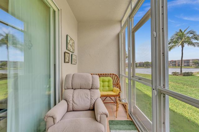 7647 SOUTHAMPTON Terrace 115, Tamarac, FL 33321
