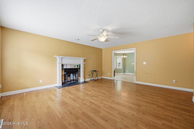1828 Garner Road, Greenville, NC 27834