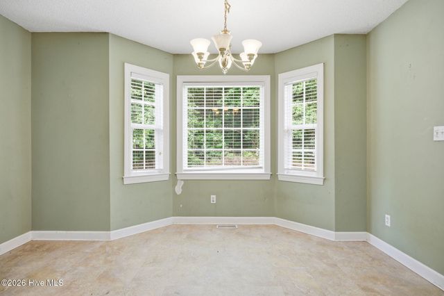 1828 Garner Road, Greenville, NC 27834