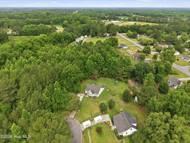1828 Garner Road, Greenville, NC 27834