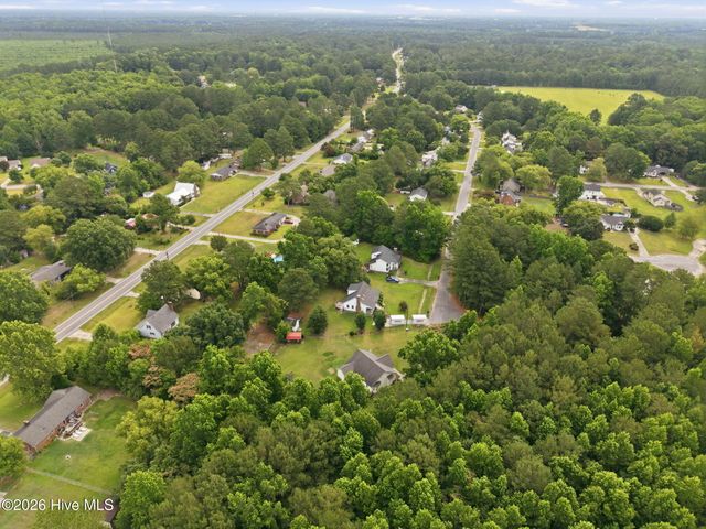 1828 Garner Road, Greenville, NC 27834