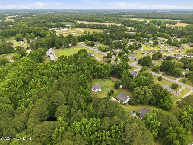 1828 Garner Road, Greenville, NC 27834