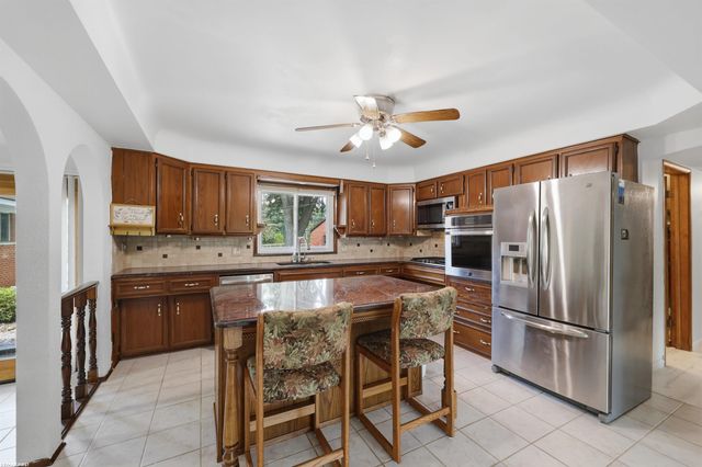 6745 24 Mile Road, Utica, MI 48316