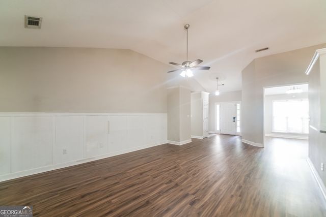 165 Jasmine Way, Villa Rica, GA 30180