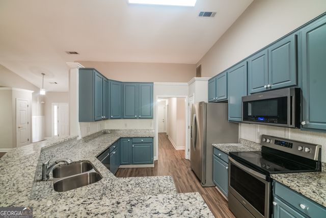 165 Jasmine Way, Villa Rica, GA 30180