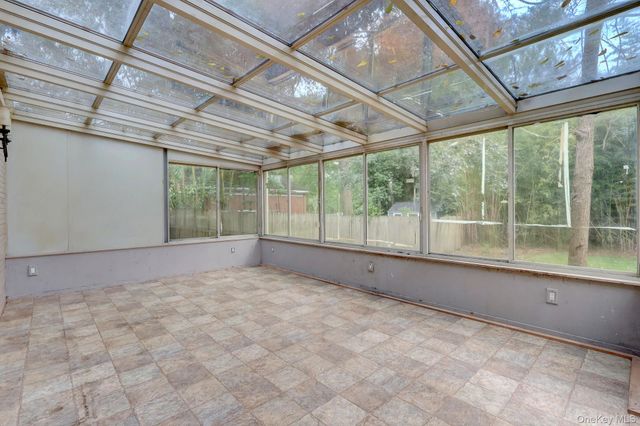 34 Thorburn Avenue, Patchogue, NY 11772
