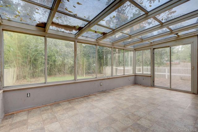 34 Thorburn Avenue, Patchogue, NY 11772