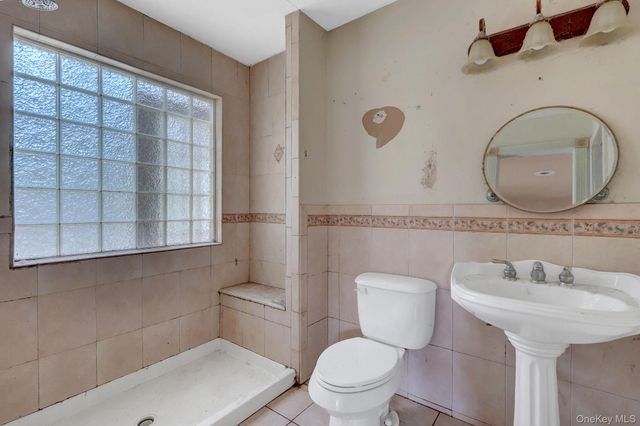 34 Thorburn Avenue, Patchogue, NY 11772