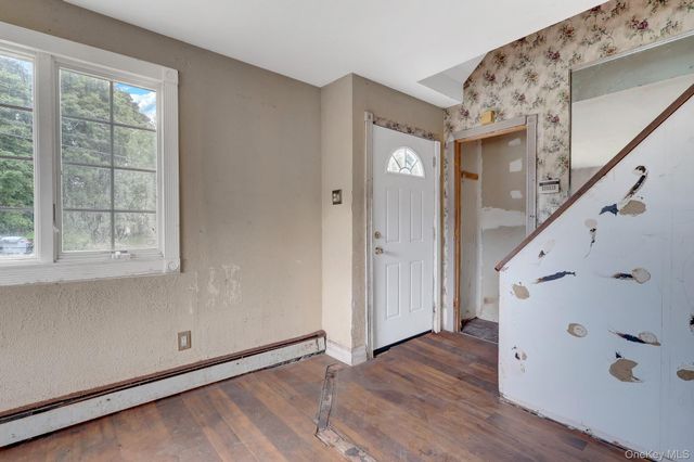 34 Thorburn Avenue, Patchogue, NY 11772