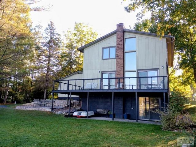 2119 Middle Haven Drive, Gladwin, MI 48624