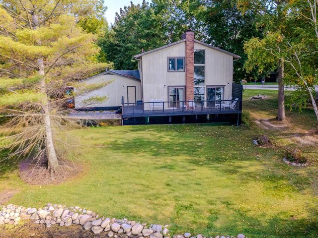 2119 Middle Haven Drive, Gladwin, MI 48624