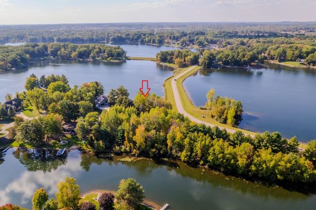 2119 Middle Haven Drive, Gladwin, MI 48624