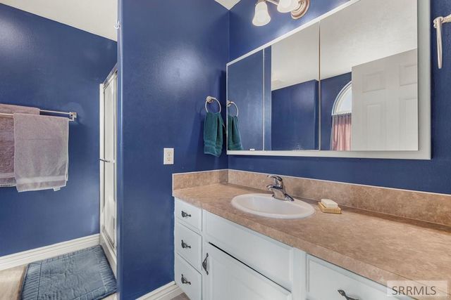 4113 E Birchwood Circle, Ammon, ID 83406