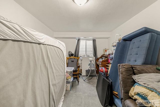 4113 E Birchwood Circle, Ammon, ID 83406