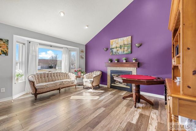 4113 E Birchwood Circle, Ammon, ID 83406