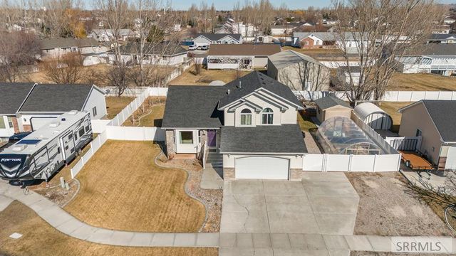 4113 E Birchwood Circle, Ammon, ID 83406