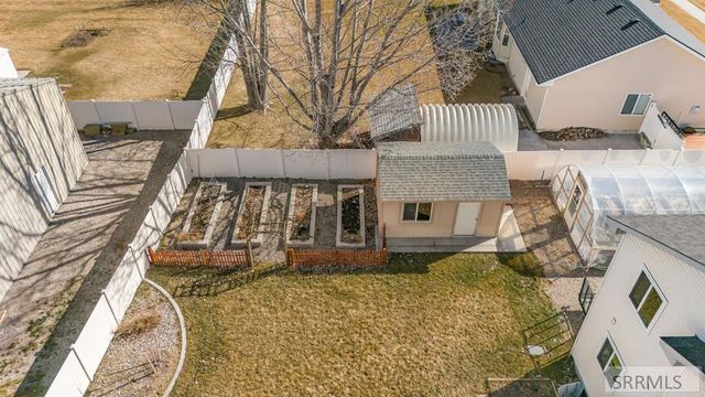 4113 E Birchwood Circle, Ammon, ID 83406