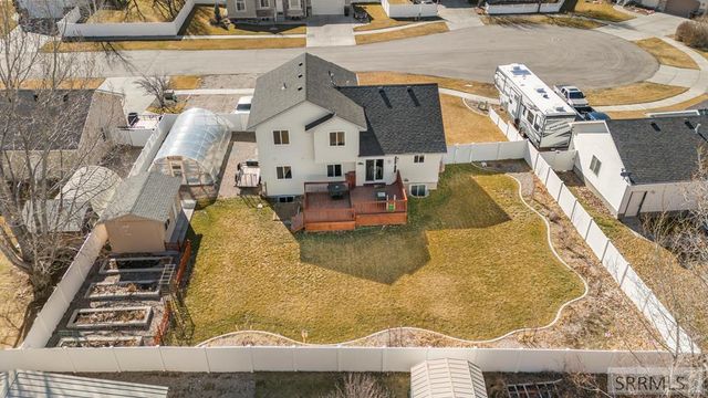 4113 E Birchwood Circle, Ammon, ID 83406