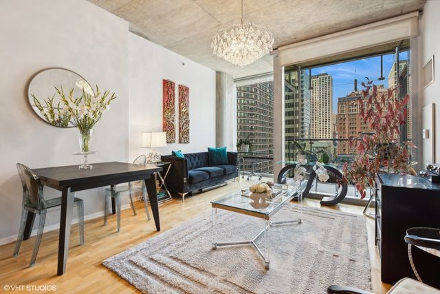 600 N Fairbanks Court 1306, Chicago, IL 60611