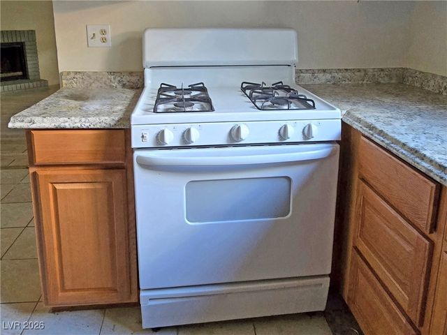 6747 West Charleston Boulevard 2, Las Vegas, NV 89146