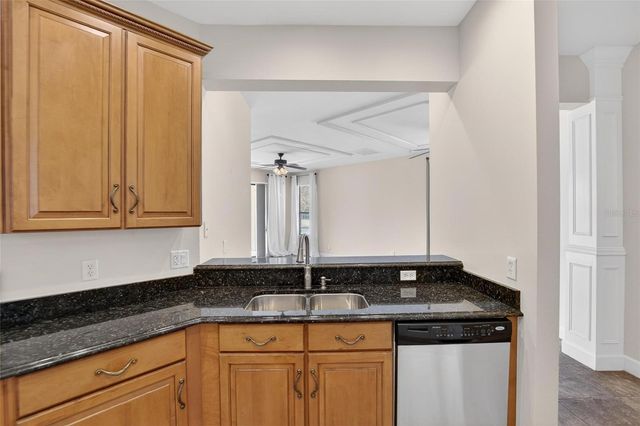 210 SHELL FALLS DRIVE, Apollo Beach, FL 33572