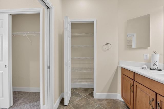 210 SHELL FALLS DRIVE, Apollo Beach, FL 33572