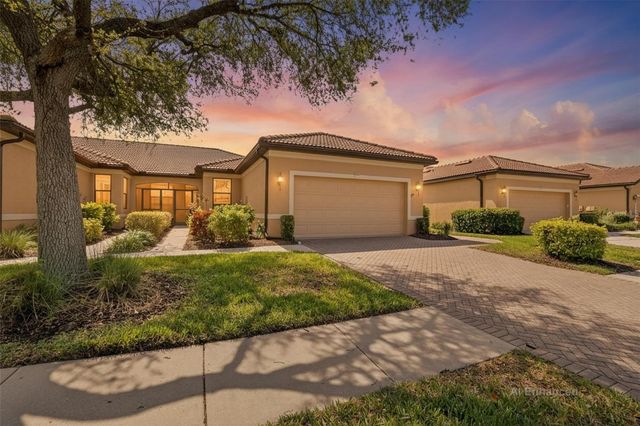 210 SHELL FALLS DRIVE, Apollo Beach, FL 33572