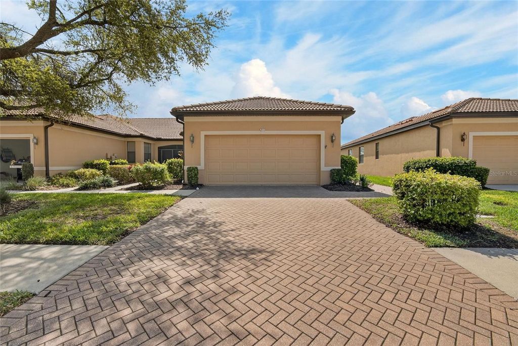 210 SHELL FALLS DRIVE, Apollo Beach, FL 33572