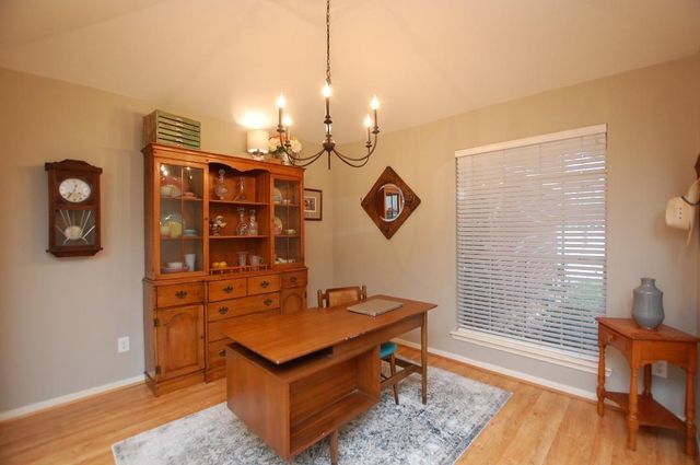 2910 Queen Victoria Street, Pearland, TX 77581