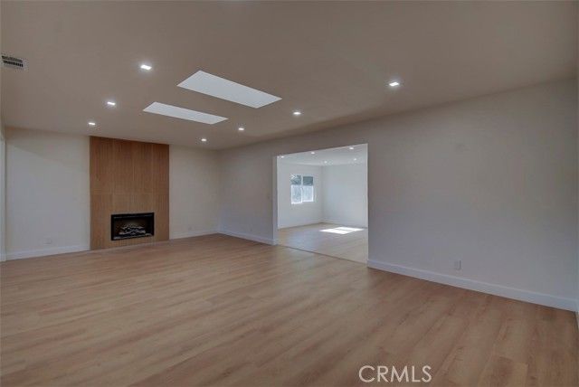 602 S Deming, Santa Ana, CA 92704