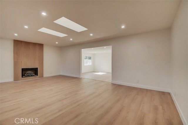 602 S Deming, Santa Ana, CA 92704