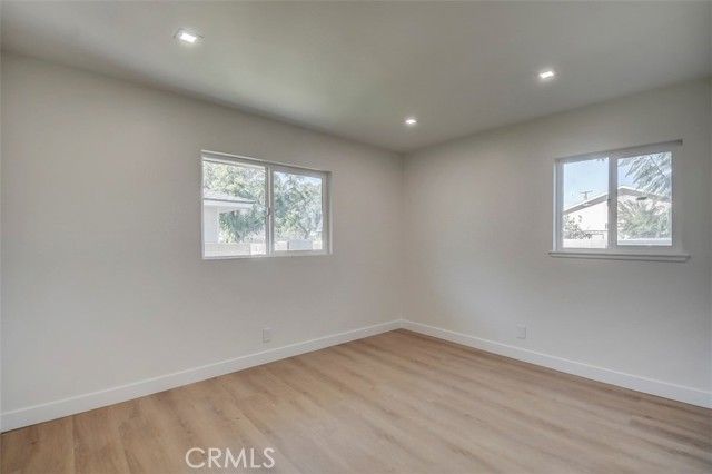 602 S Deming, Santa Ana, CA 92704