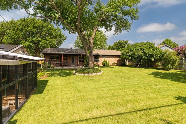 6528 Sherri Lane, North Richland Hills, TX 76182