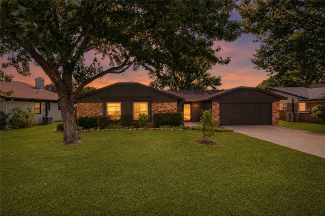 6528 Sherri Lane, North Richland Hills, TX 76182