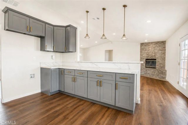 20465 Piedmont Dr, Apple Valley, CA 92308