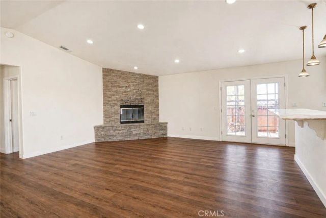 20465 Piedmont Dr, Apple Valley, CA 92308