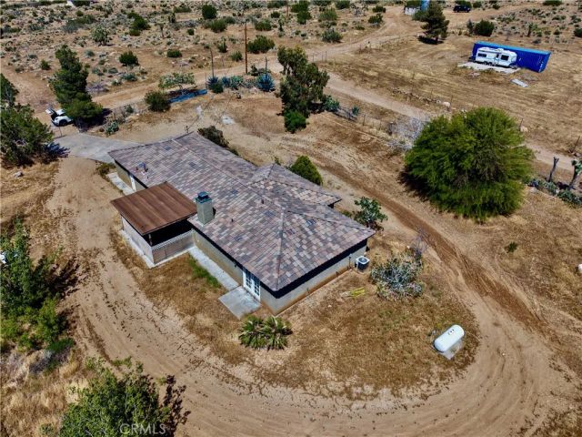 20465 Piedmont Dr, Apple Valley, CA 92308