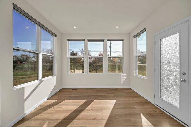 1007 Kessler Drive, Mundelein, IL 60060