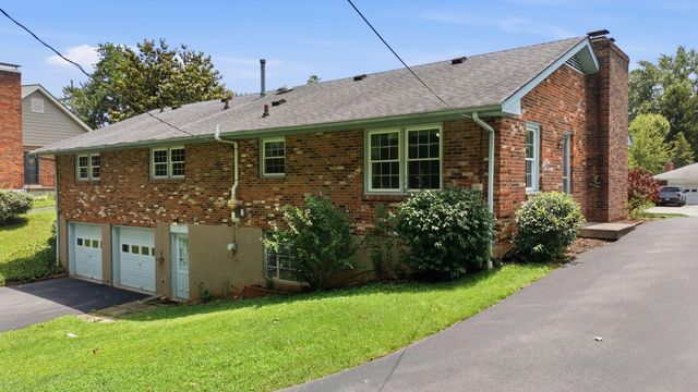 3375 Keithshire Way, Lexington, KY 40503