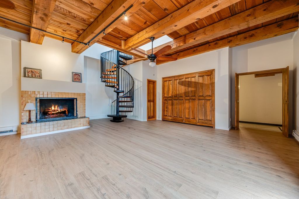 637 Alto Street C, Santa Fe, NM 87501
