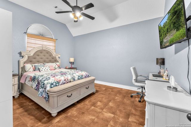 233 Scenic Hills, La Vernia, TX 78121