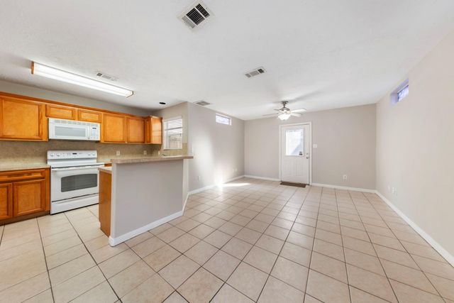 614 Foster Street, Tomball, TX 77375