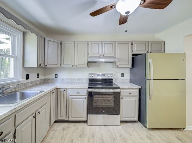 65 S Reading St, Manville Boro, NJ 08835