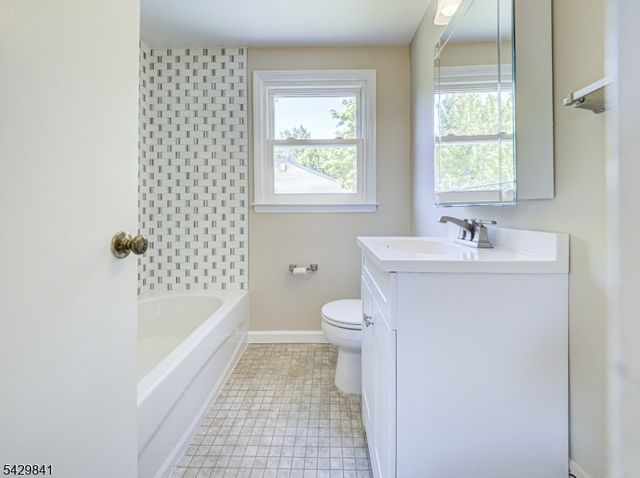 65 S Reading St, Manville Boro, NJ 08835
